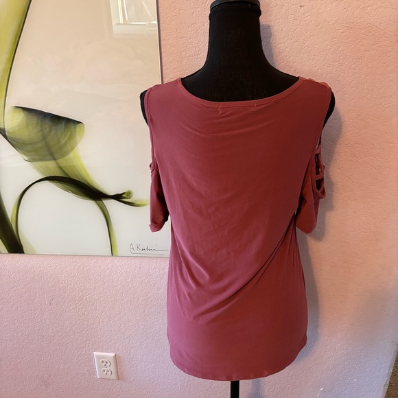 shirt size XL - Picture 3 of 4